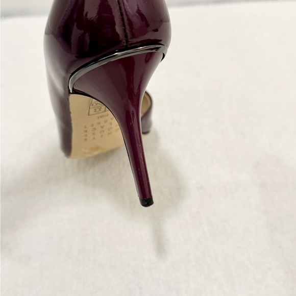 Plum Patent Leather Heels Women’s Size 7.5M - Picture 10 of 11